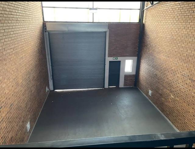 INDUSTRIAL PROPERTY TO RENT IN HENNOPSPARK